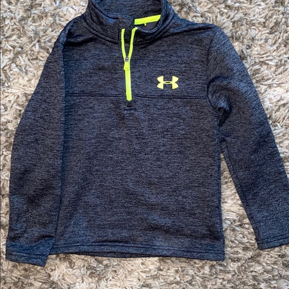 Under Armour Pull Over